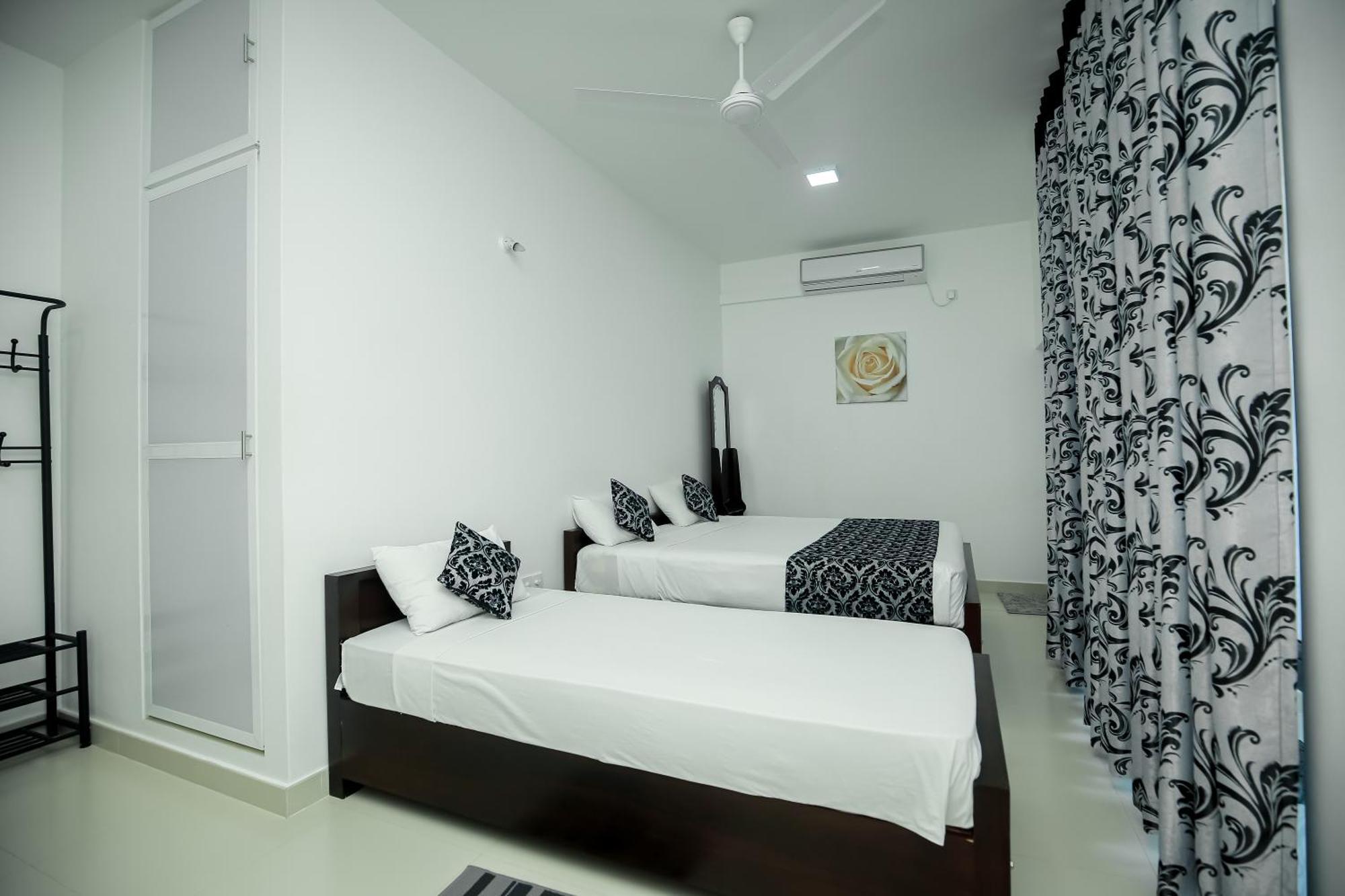 Roabaa Guesthouse Batticaloa Oda fotoğraf